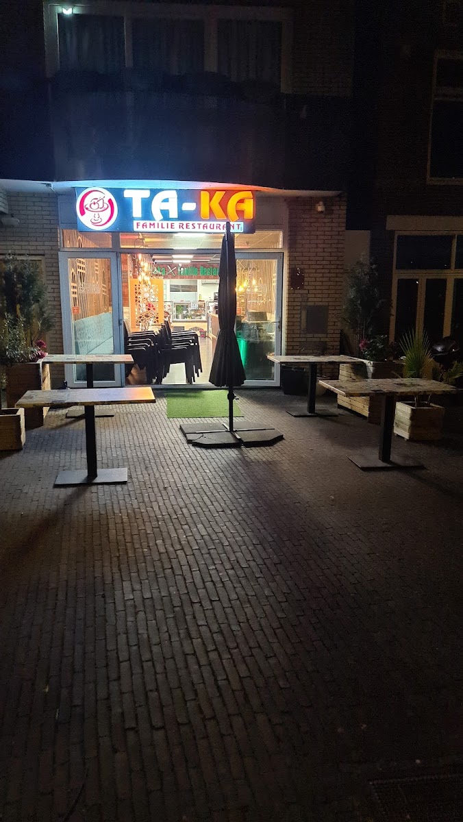 Ta-Ka Familie Restaurant