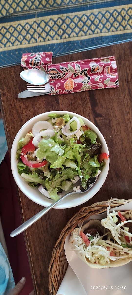 Taboon Restaurant And Cafe-8