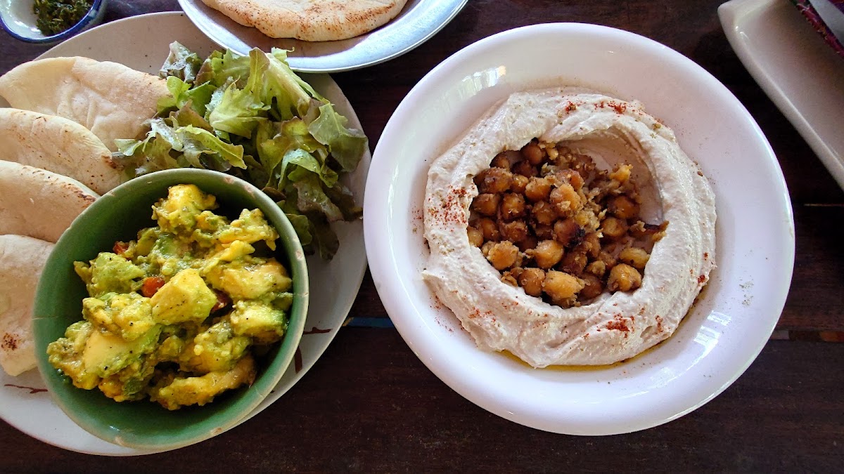 Taboon Restaurant And Cafe-9