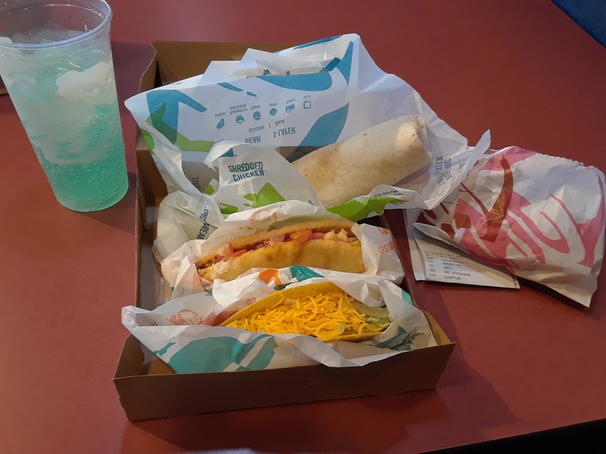 Taco Bell Cantina-9