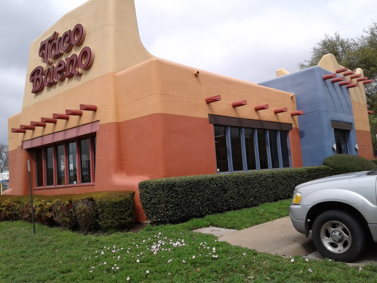Taco Bueno
