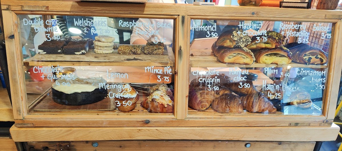 Menu Tafell A Tân-9