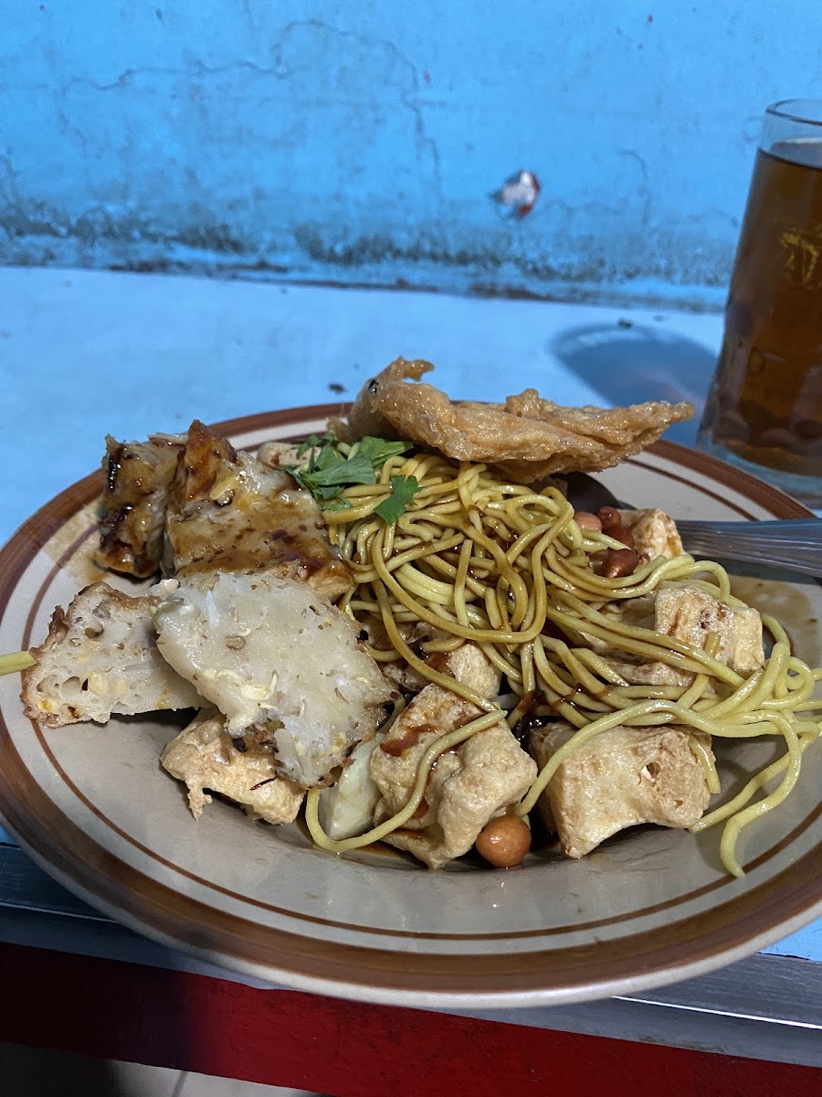 Tahu Kupat ' Pak Cip ' Sidomampir-9