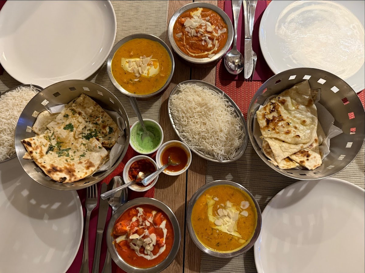 Taj Indian Restaurant-4