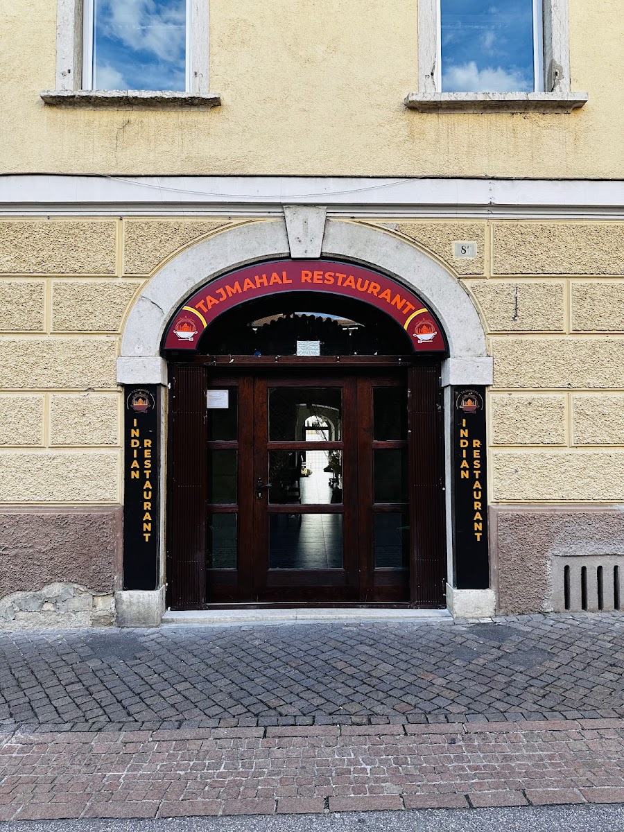 Tajmahal Restaurant