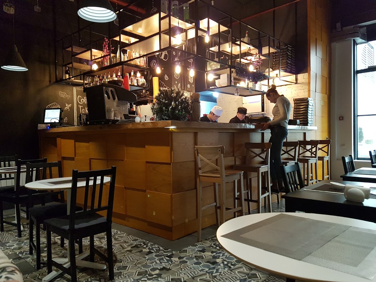 Takara Sushi Bar
