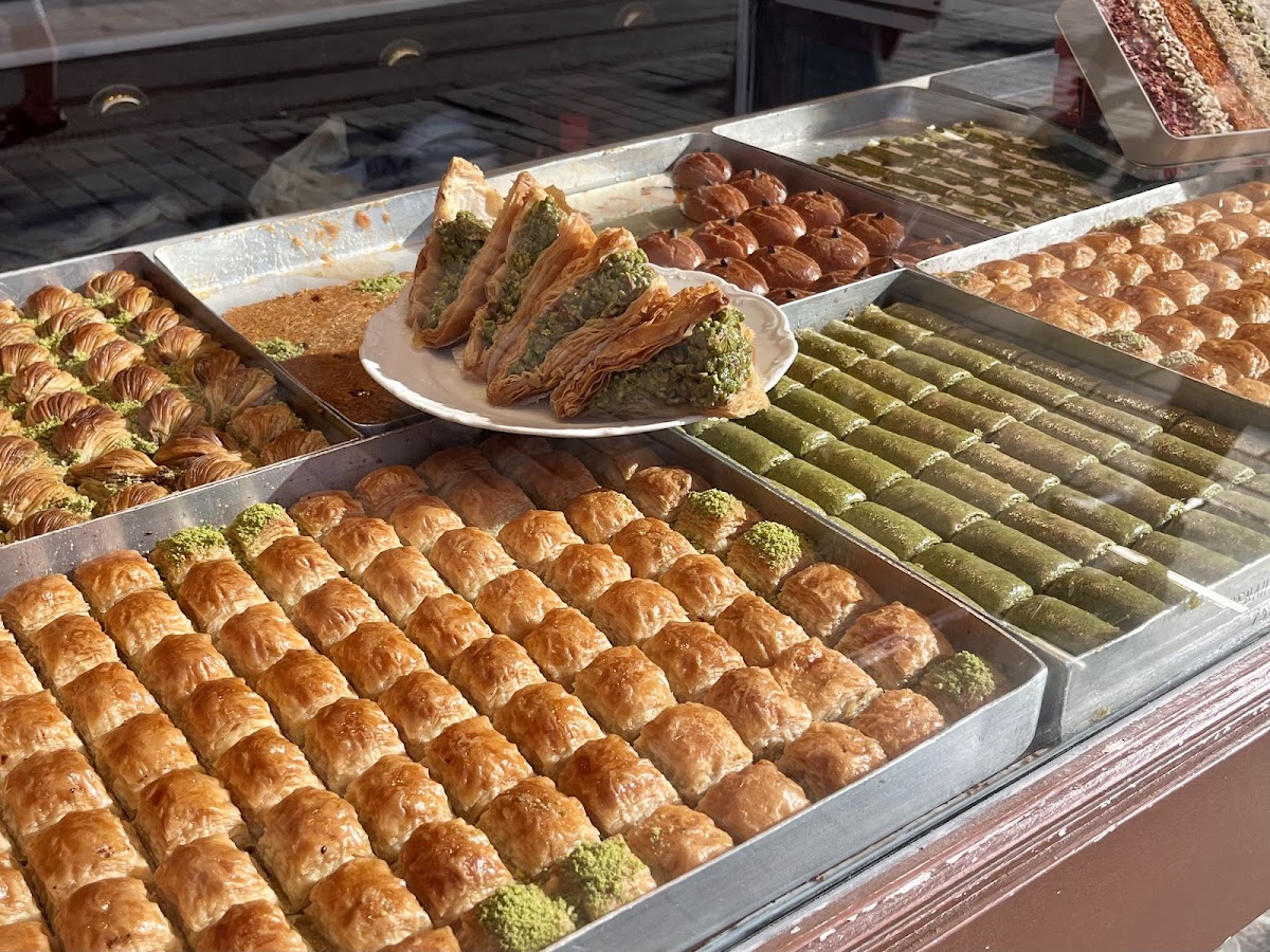 Taksim Sütiş-4