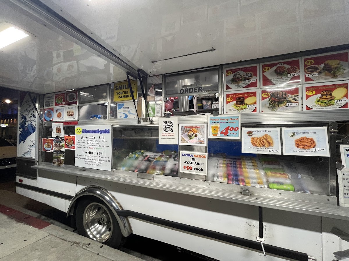 Takuma’S Burgers