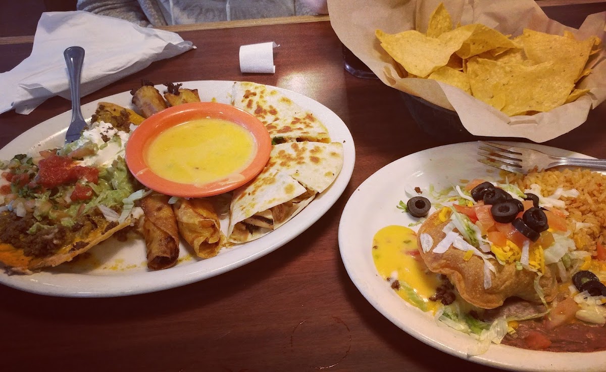 Tamolly's Of Bryant-8