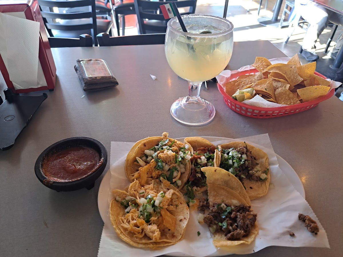 Taqueria Michoacan Walnut-6
