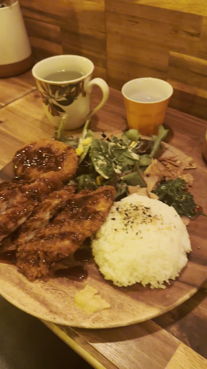 Taruhachi Bento-2
