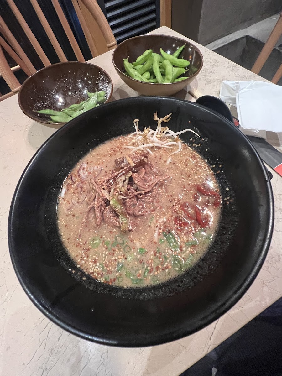 Tas Ramen & Sushi Bar-7