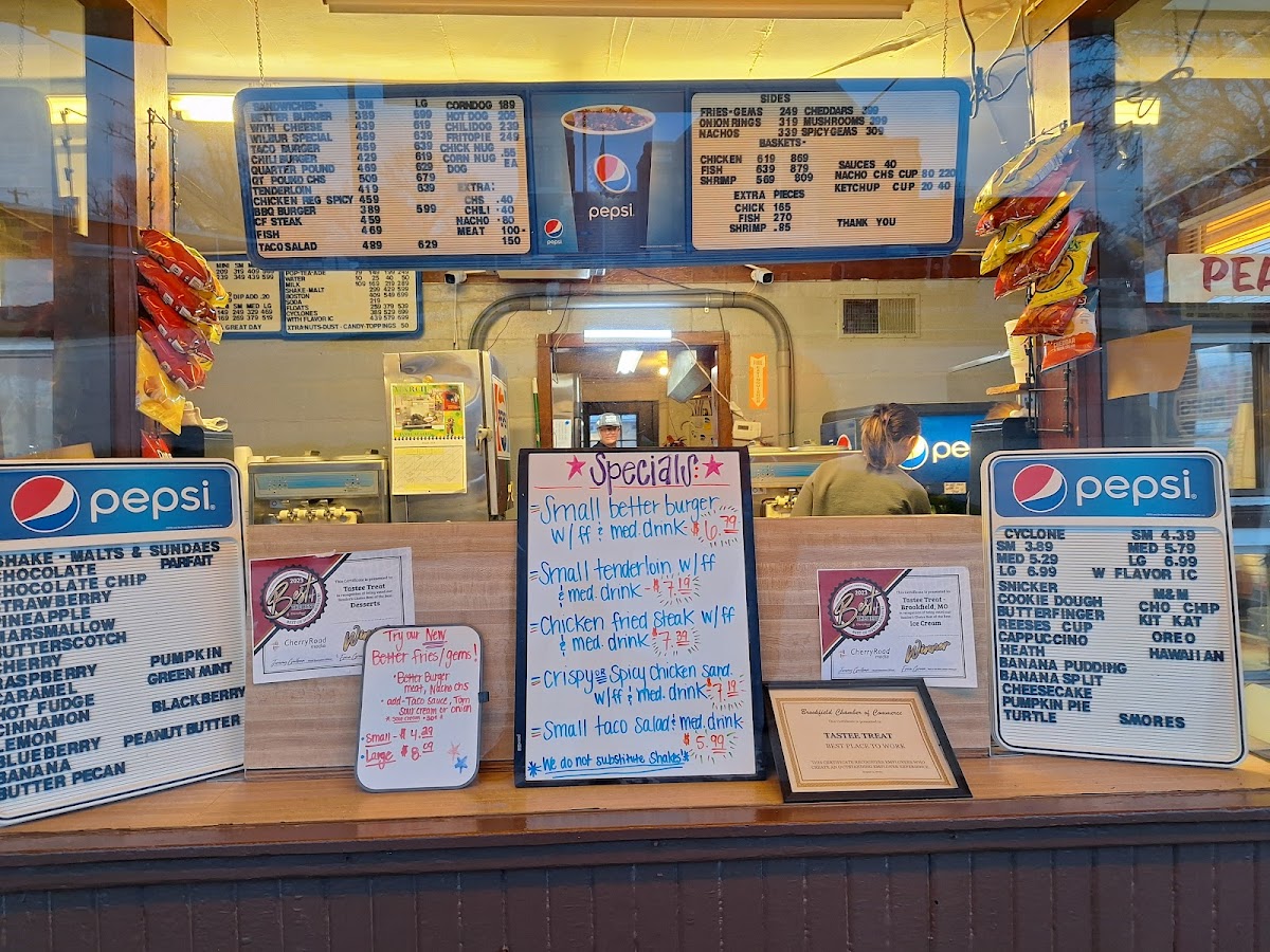 Menu Tastee Treat-6