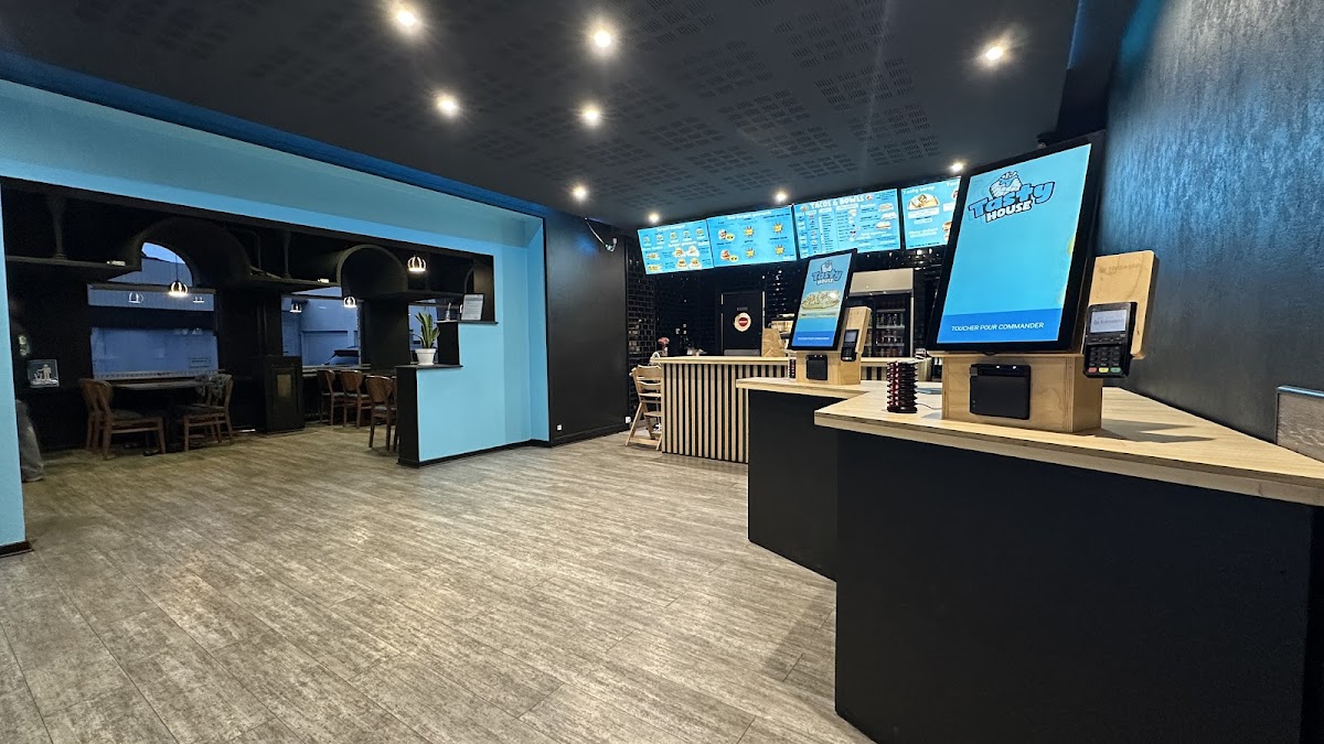 Tasty House-3