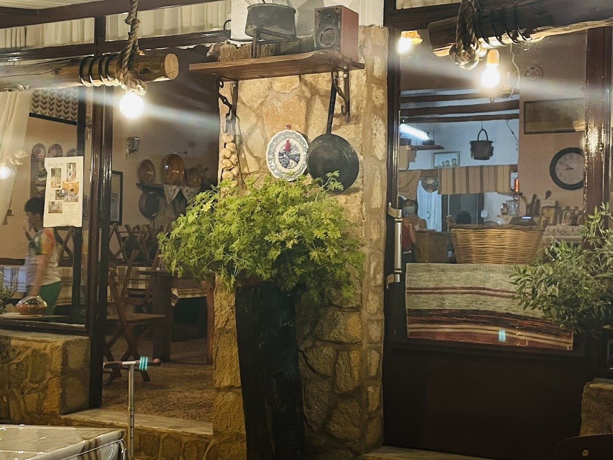 Taverna Alonia
