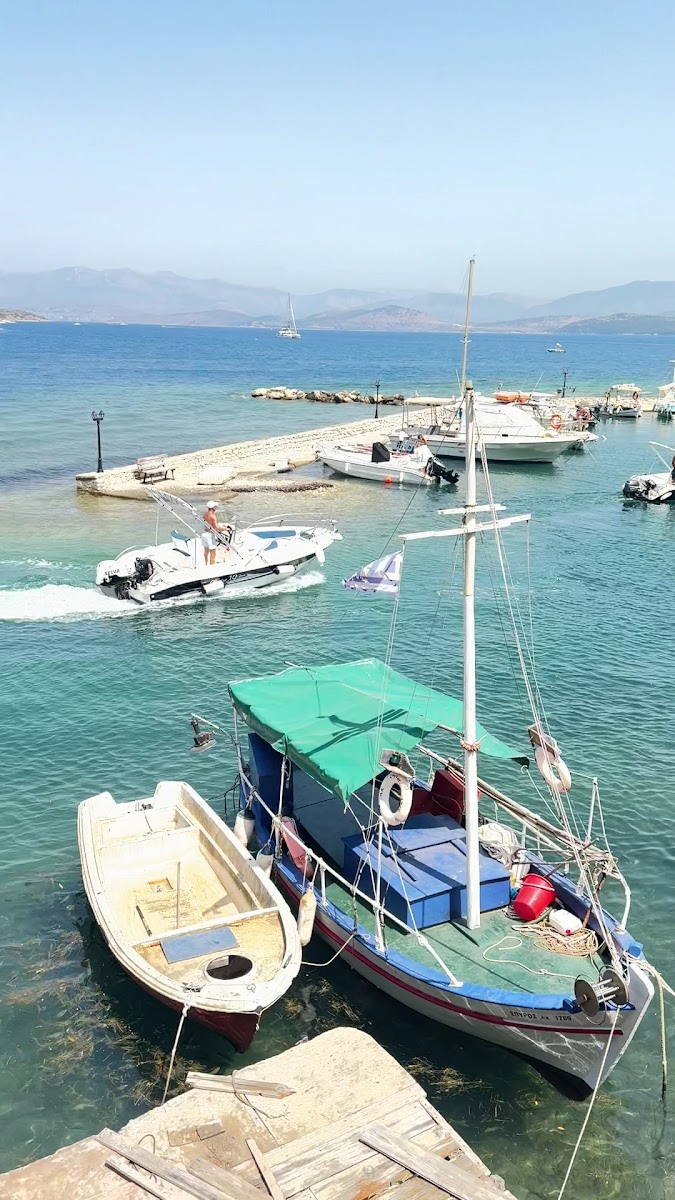 Taverna Kouloura-2