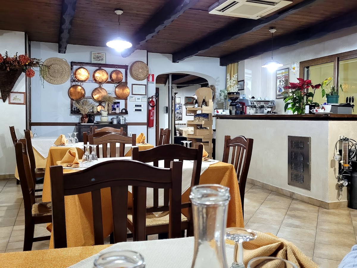 Taverna La Contadina Sisina