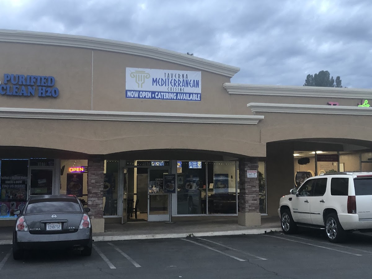 Taverna Mediterranean Grill