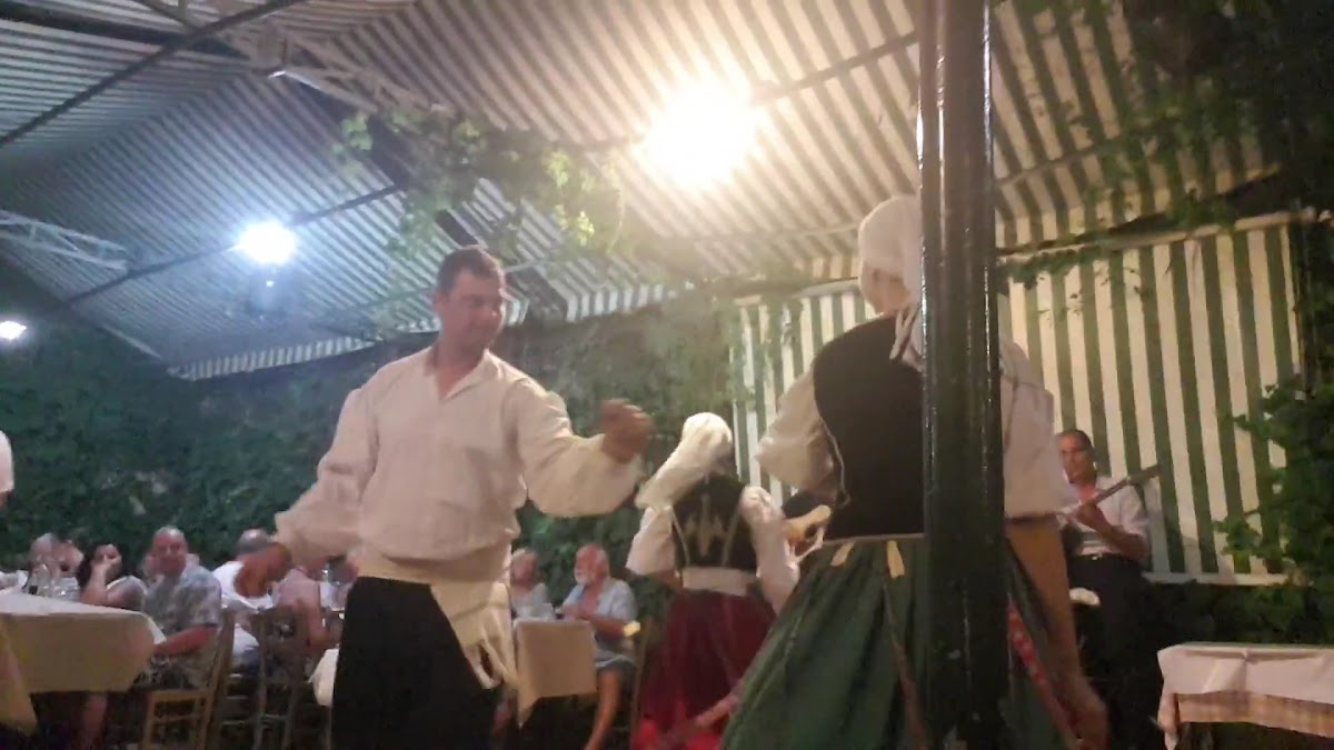 Taverna Tripa-2
