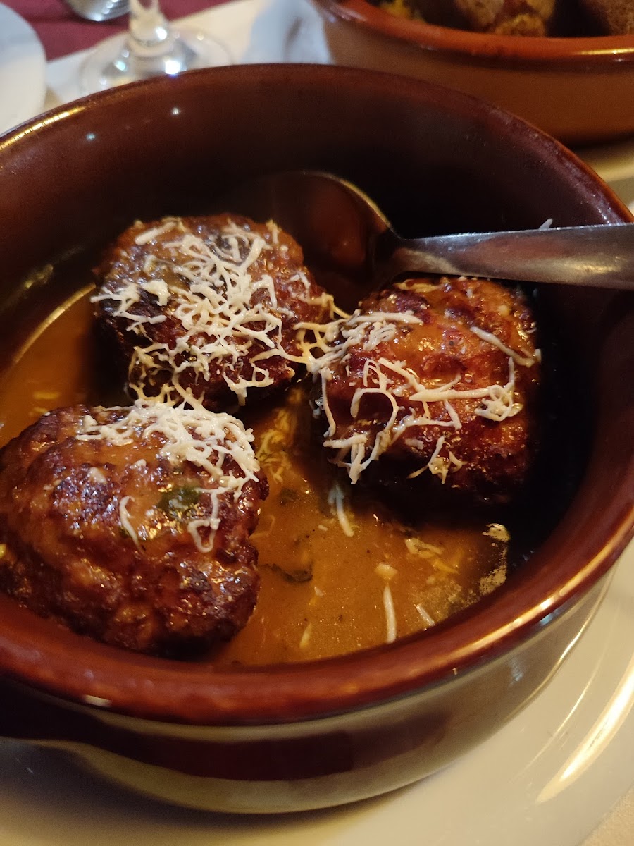 Taverna Zoto - Traditional Albanian Food-7