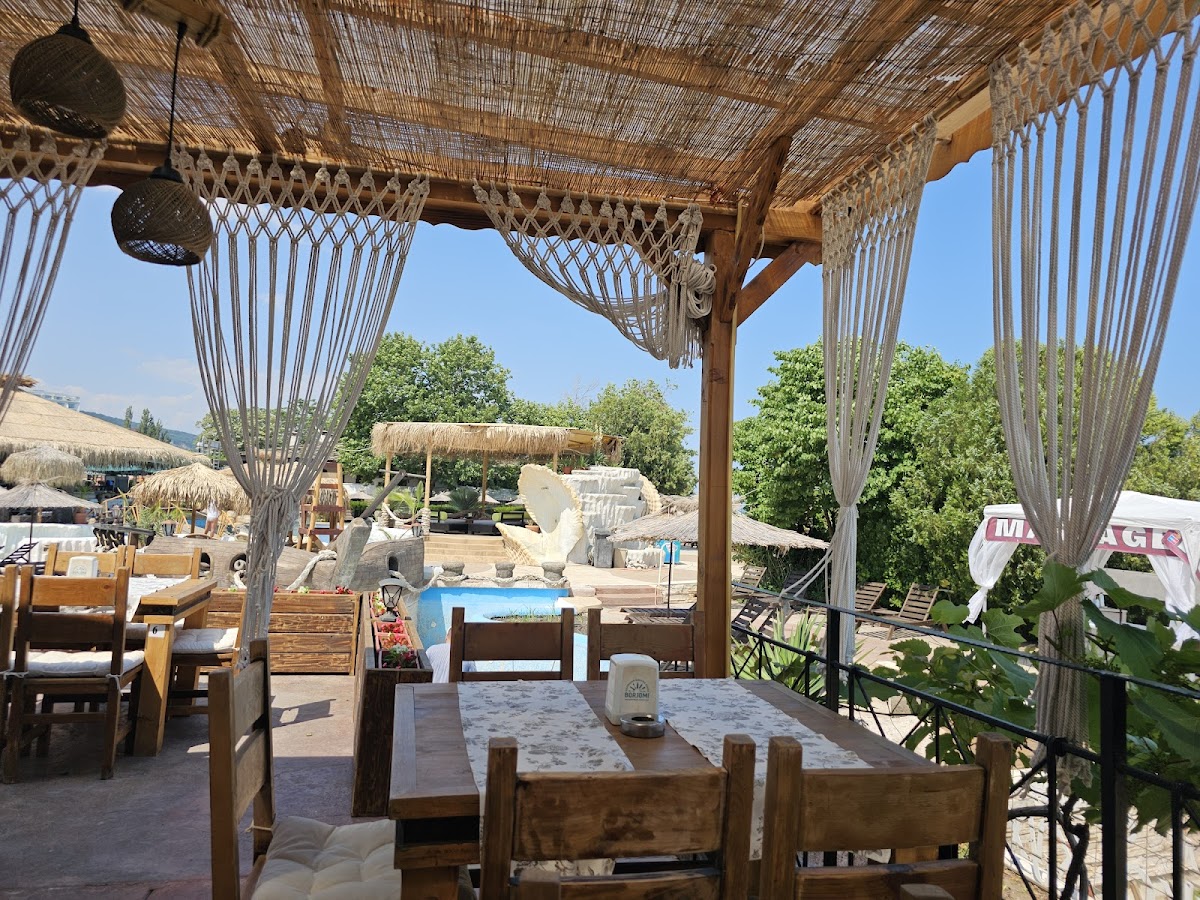 Tbilisi - Georgian Restaurant