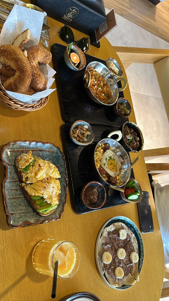 Teatime Premium - Salwa Road-8