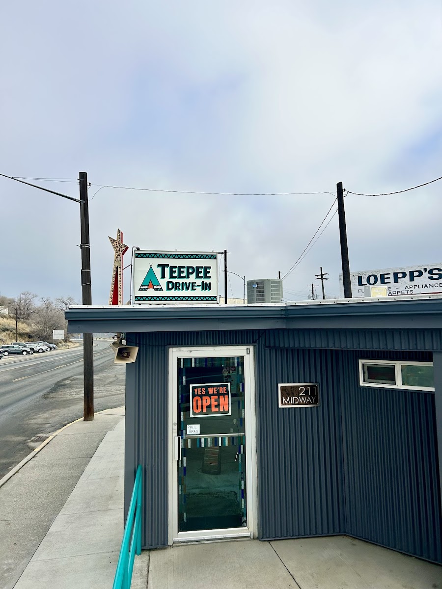 Teepee Drive-In