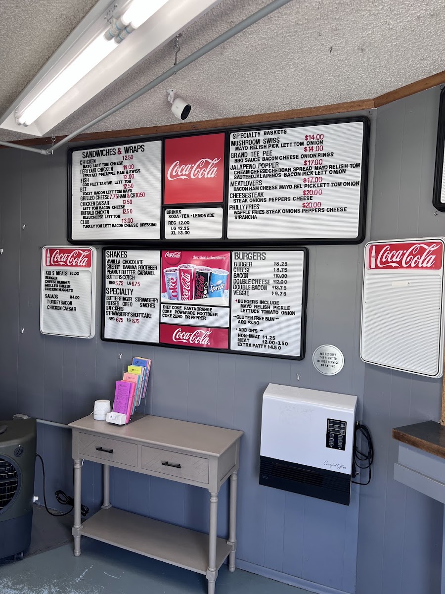 Menu Teepee Drive-In-9