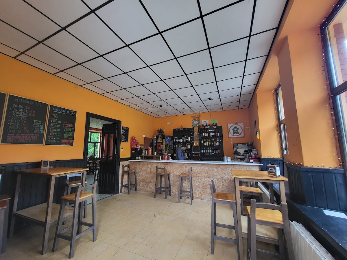 Teleclub San Martín De Elines-Bar La Escuela