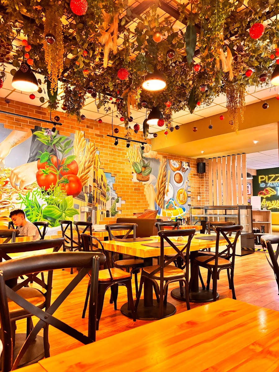 Terra Nostra Pizzeria Gourmet-3