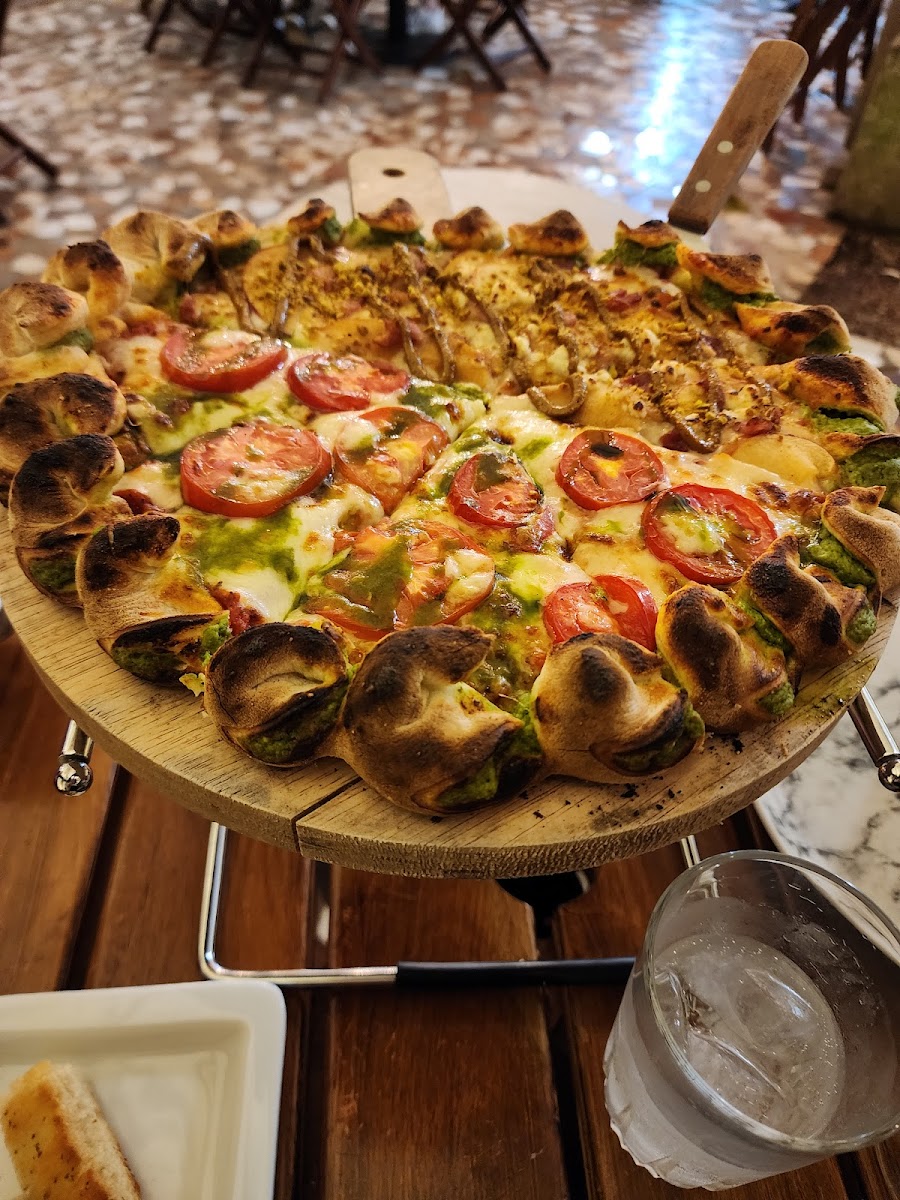 Terra Nostra Pizzeria Gourmet-6
