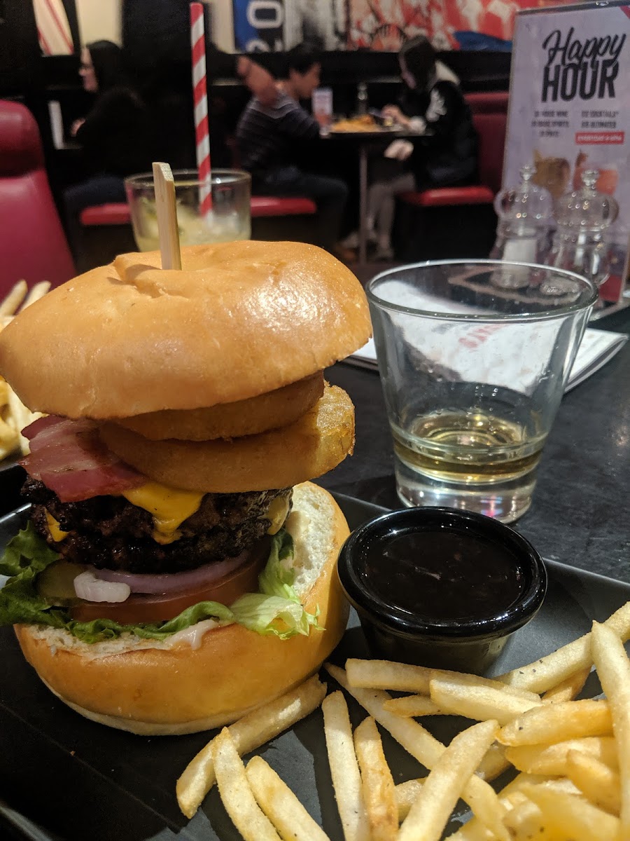 Tgi Fridays Marion-7
