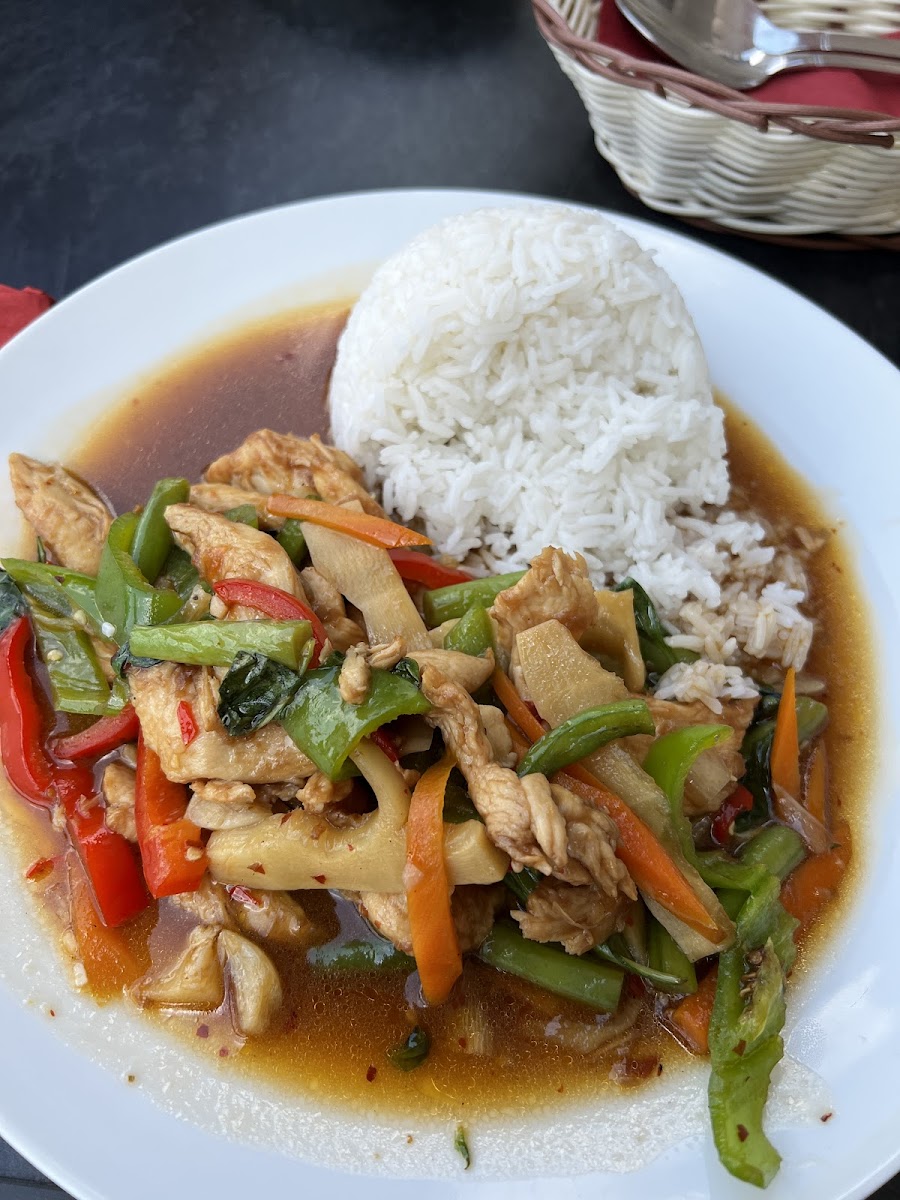 Thai Bistro Baan Siriwan-4