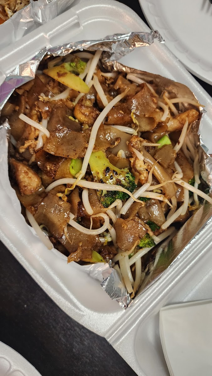 Thai & Chinese Food-9