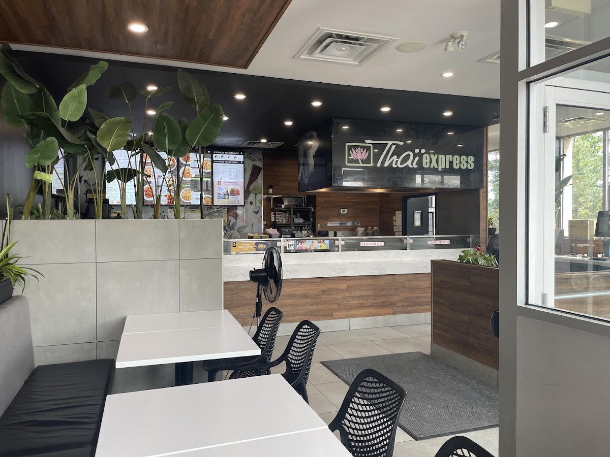 Thai Express Restaurant Ottawa-4