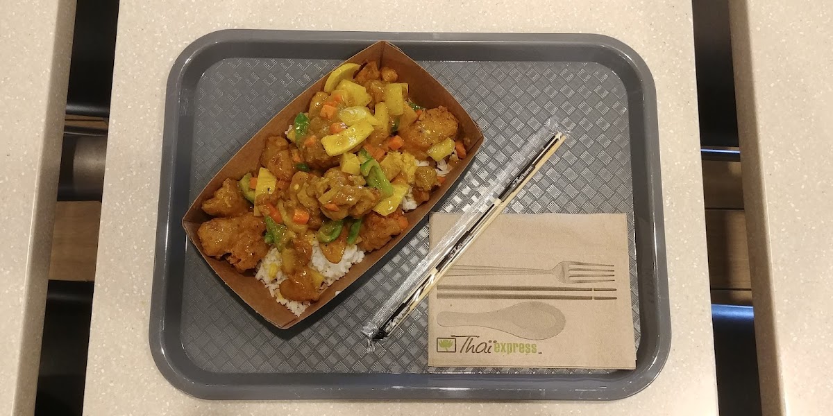 Thai Express Restaurant Sherbrooke-5