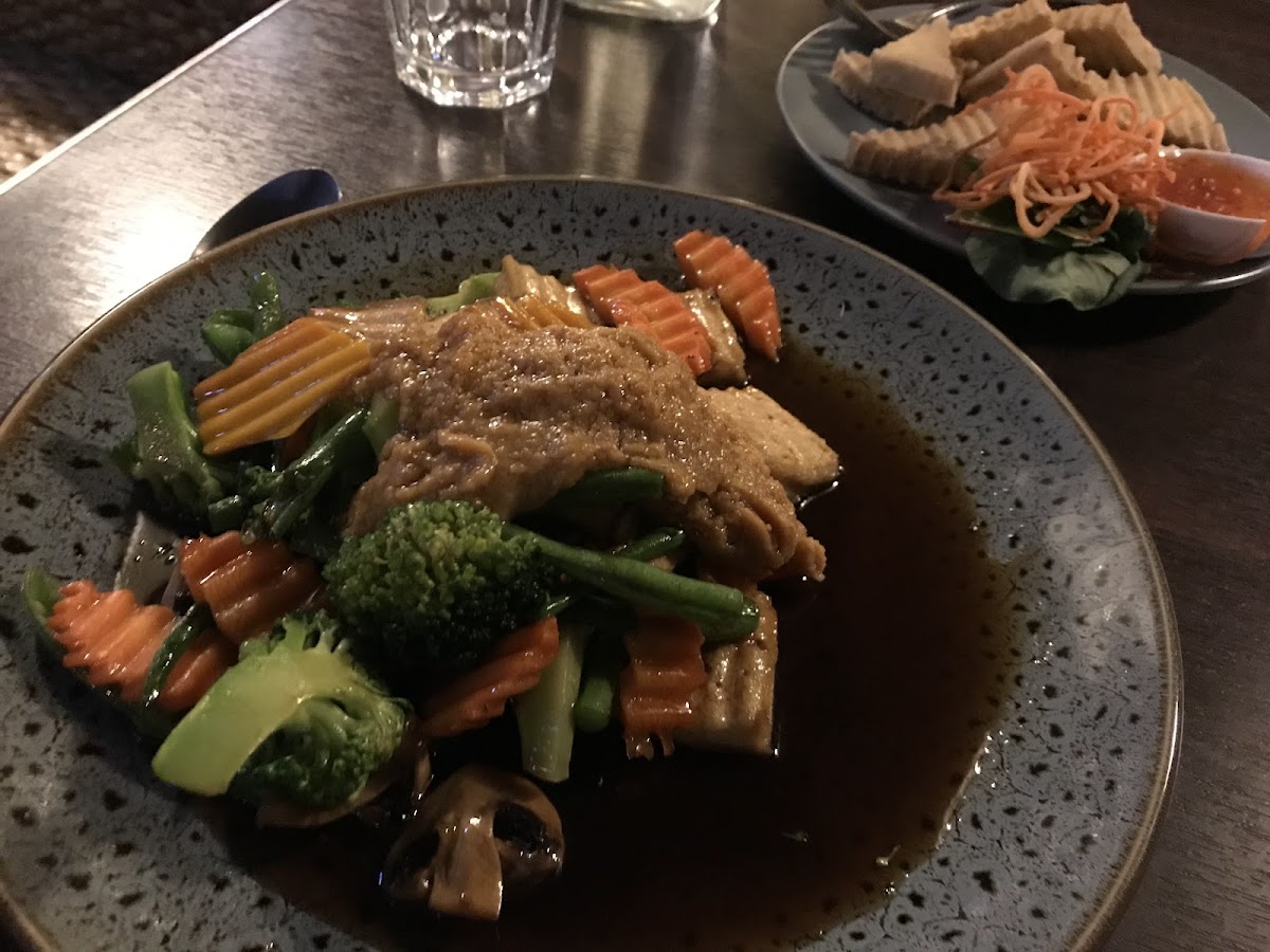 Thai Square-10