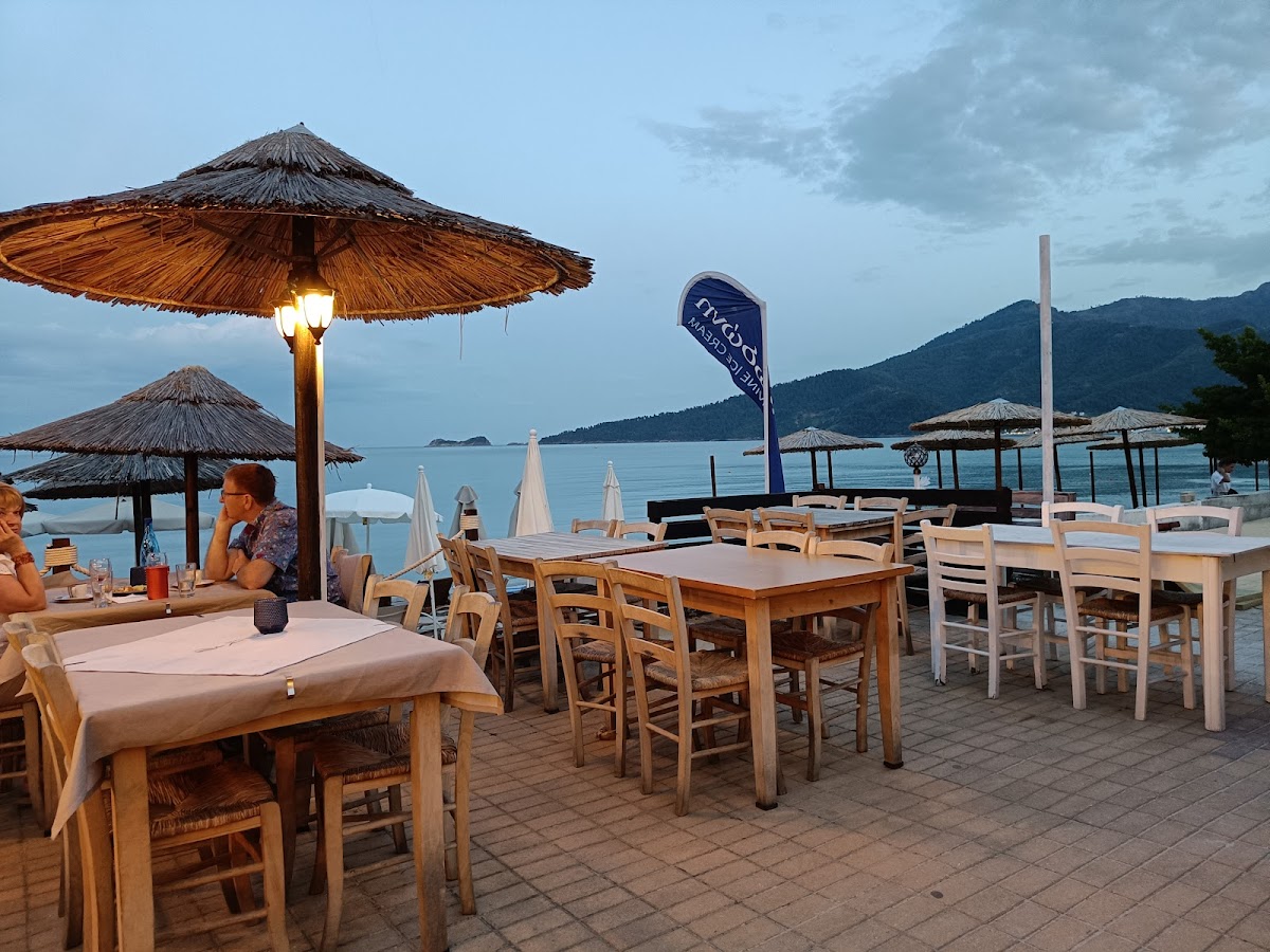 Thalassa Taverna Resturant