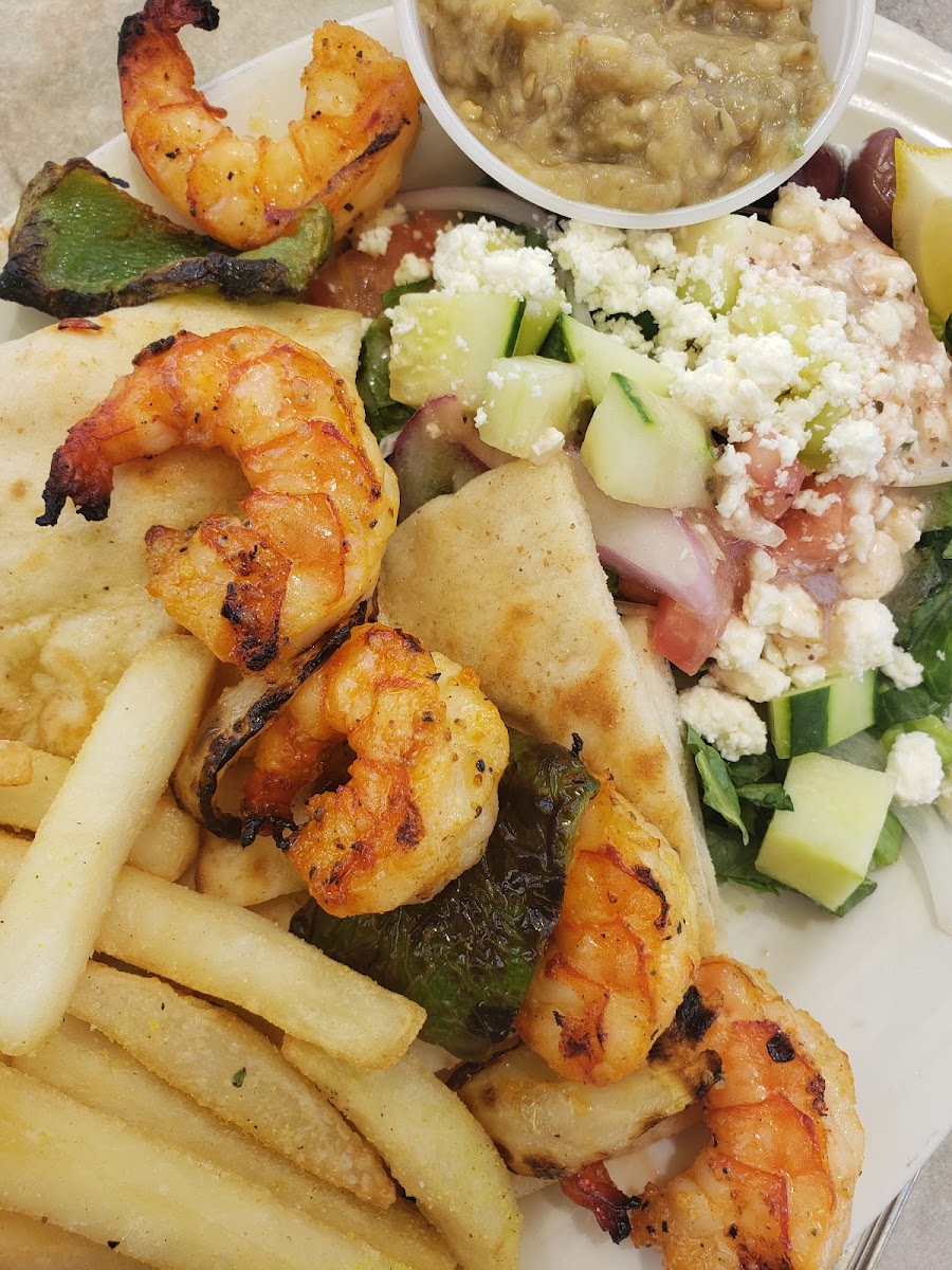 Thavma Mediterranean Grill-9