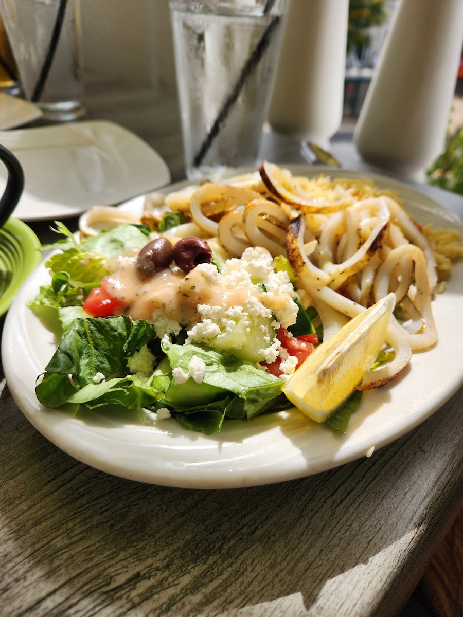 Thavma Mediterranean Grill-8