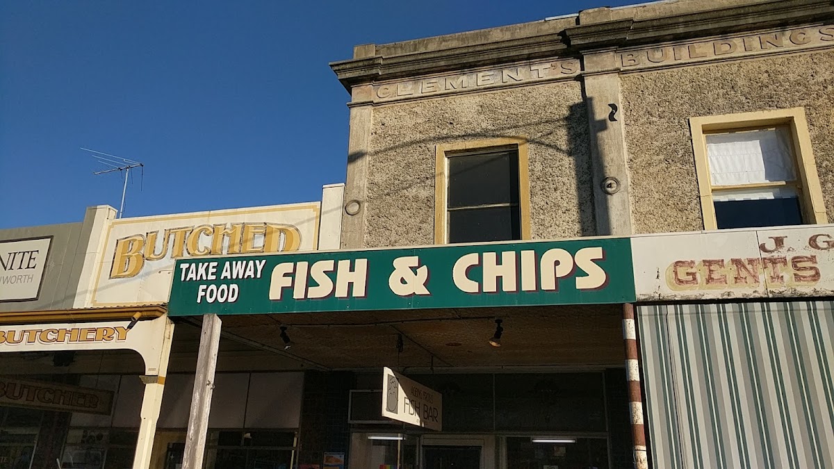 The Ageing Frog Fish Bar