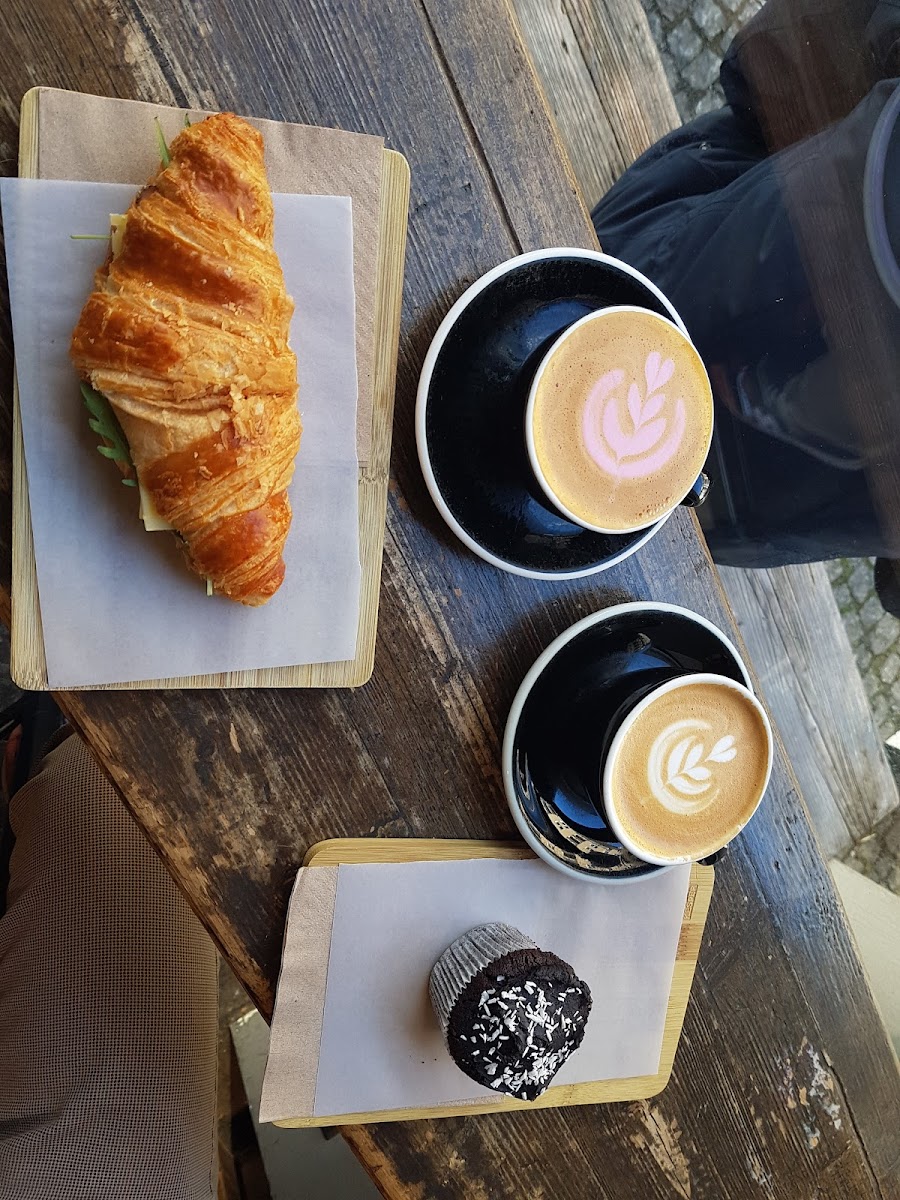 The Barn Café Mitte-8