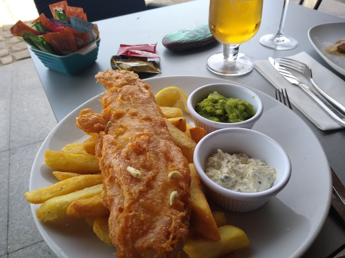 The Bay Bar & Restaurant-5