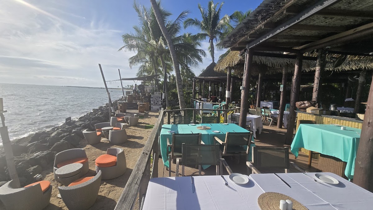The Beach Shack Bar & Grill