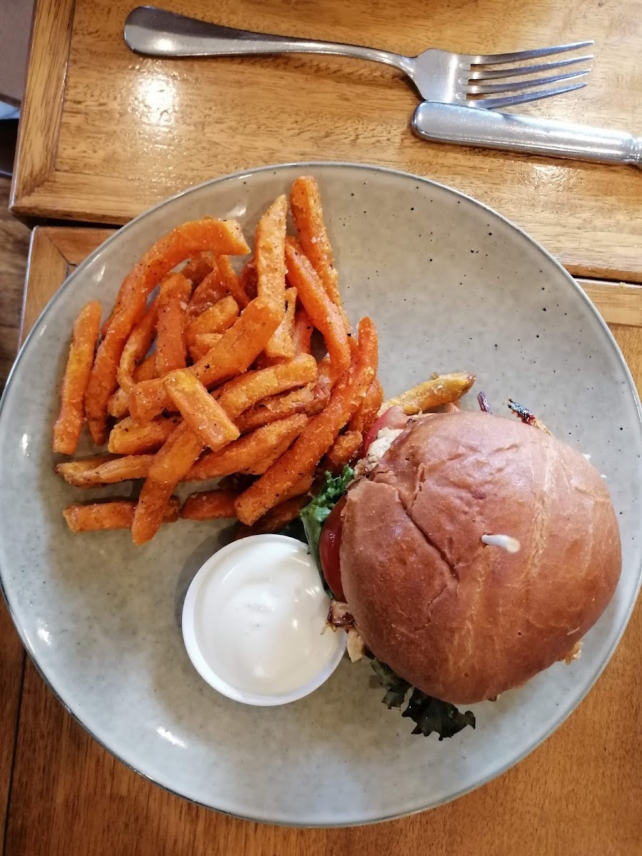 The Beekeeper's Inn-6