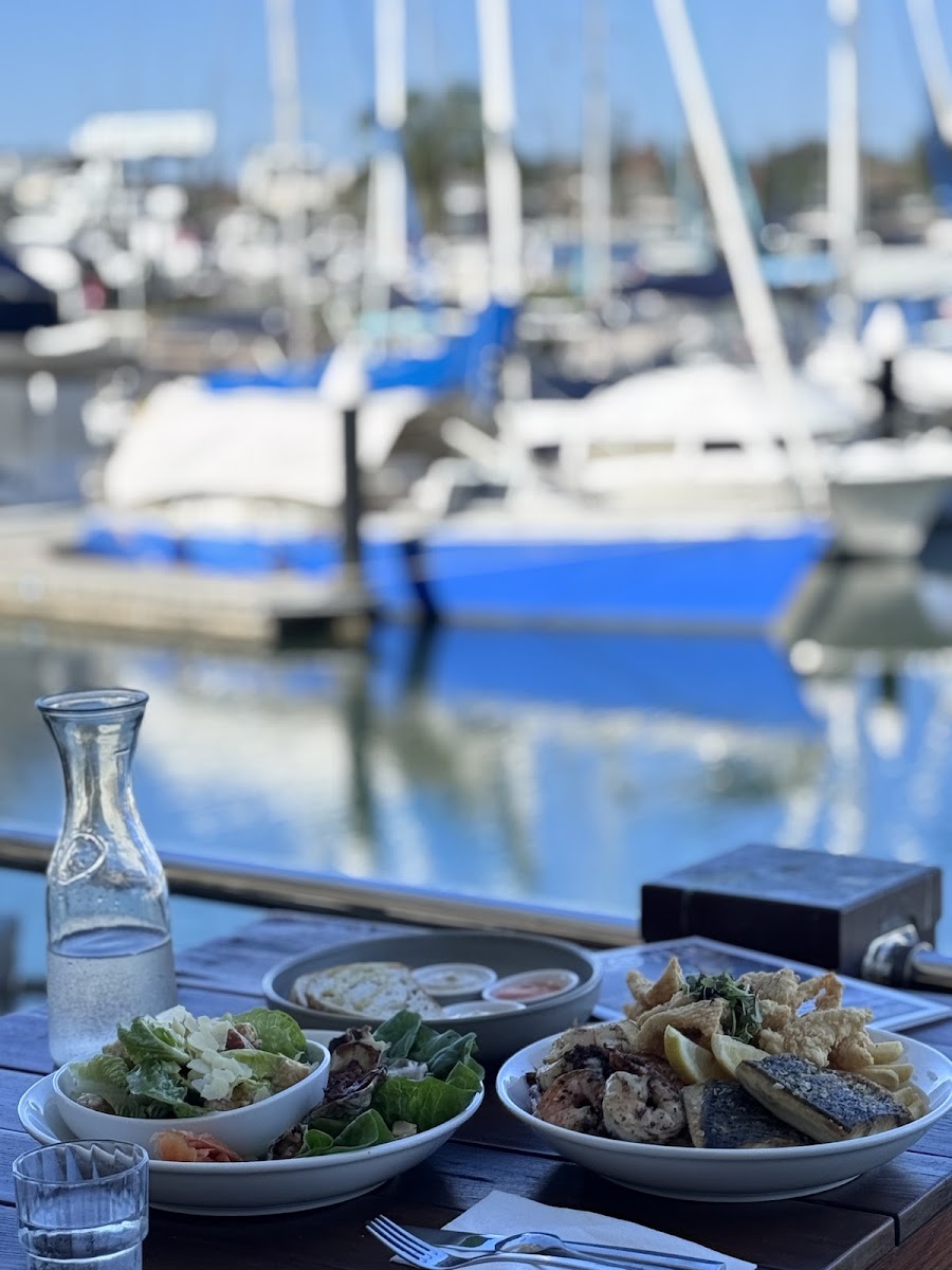 The Boathouse Bar & Restaurant-5