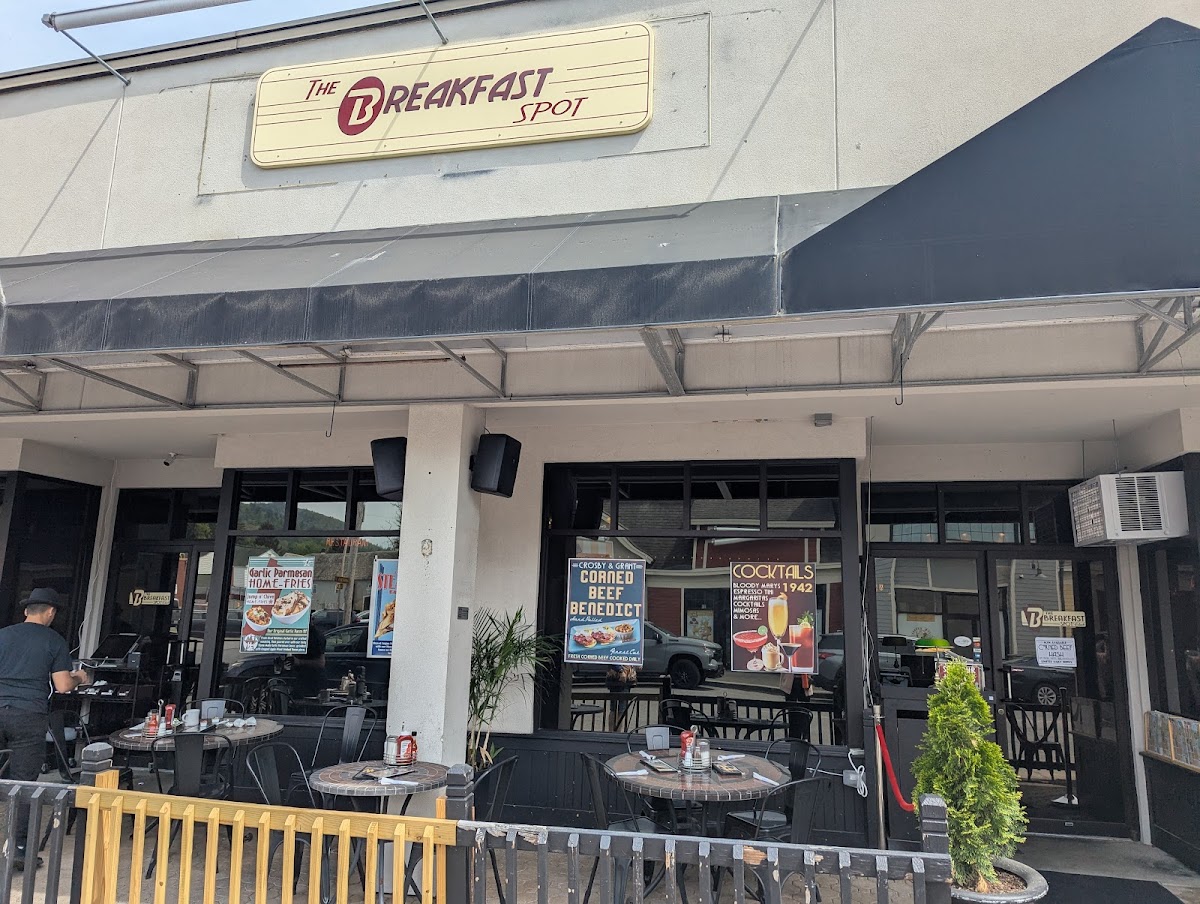 The Breakfast Spot Club - Lake George