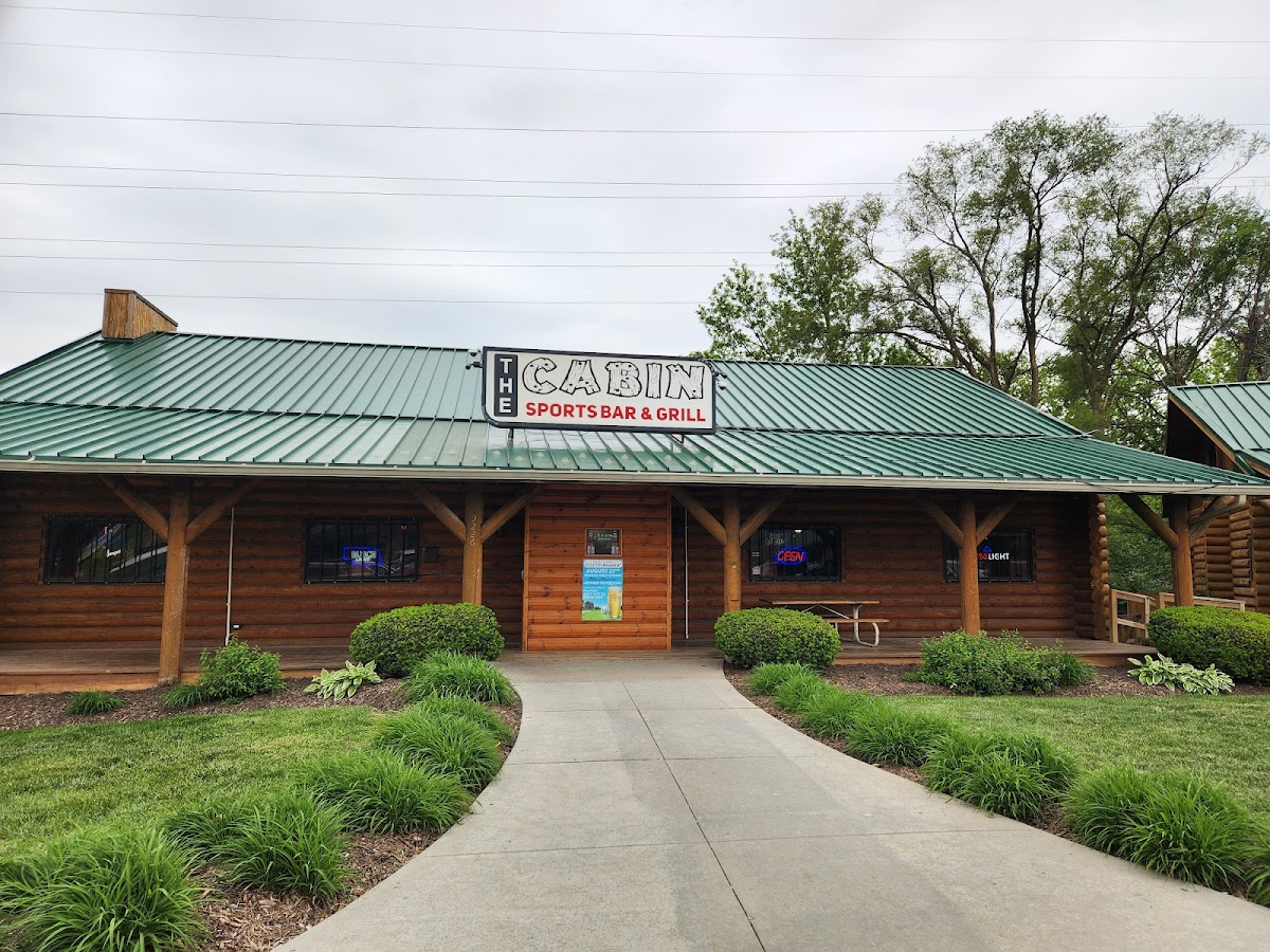 The Cabin Bar & Grill-4