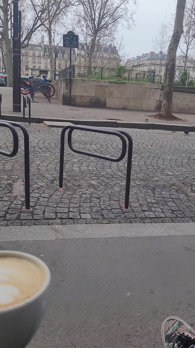 The Cafeotheque Of Paris-2