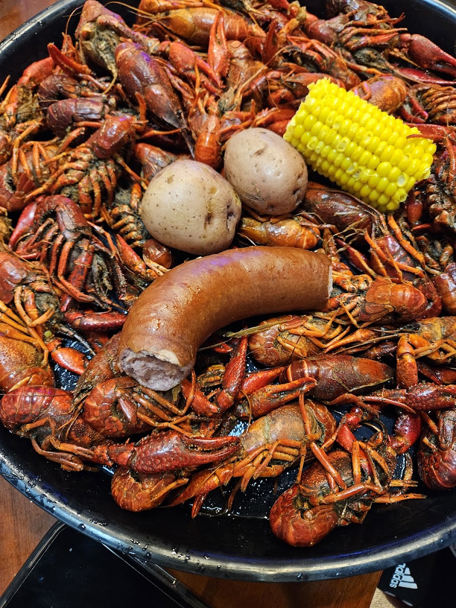 The Cajun Cafe Delta Crawfish-4